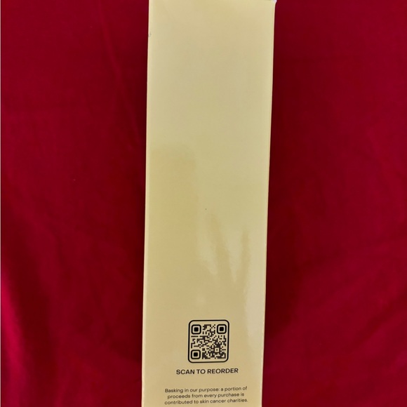 NWT Bask BROAD SPECTRUM
SPF 50 LOTION
Water & Sweat Resistant - Picture 5 of 5